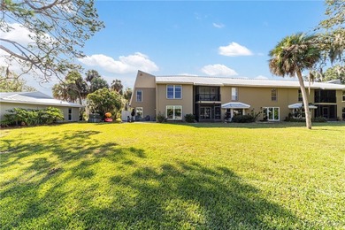 Welcome to your rare waterfront Winter retreat in The Islands at - photo 35