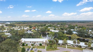 Welcome to your rare waterfront Winter retreat in The Islands at - photo 43
