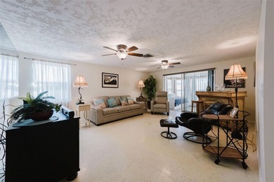 Welcome to Gulf Gate Manor, one of Sarasota's most desirable and - photo 8