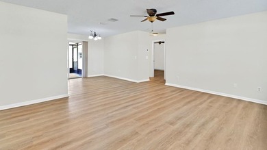 Welcome home to *Four Oaks*! This cute 2 bedroom/1 bathroom home - photo 8
