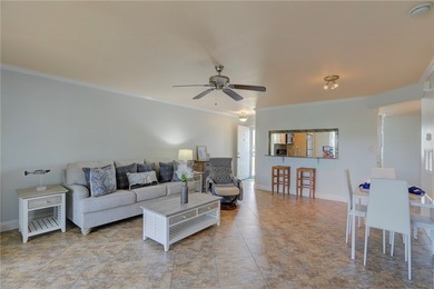 Enjoy resort-style living with boating, fishing, golf, & - photo 3
