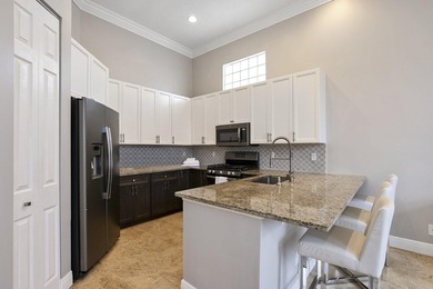 Updated modern with sweeping water views, 4 bdrm, study and 2nd - photo 12