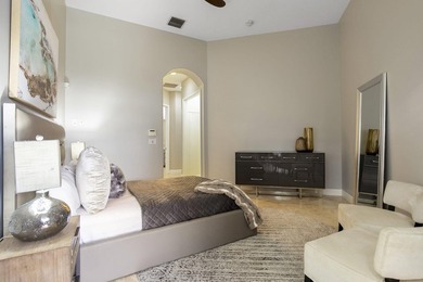 Updated modern with sweeping water views, 4 bdrm, study and 2nd - photo 14