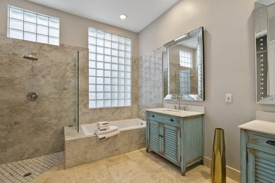 Updated modern with sweeping water views, 4 bdrm, study and 2nd - photo 16