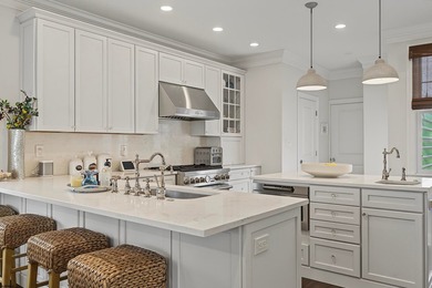 JUST FOUR HOMES FROM THE BEACH! Welcome to one of the most - photo 19