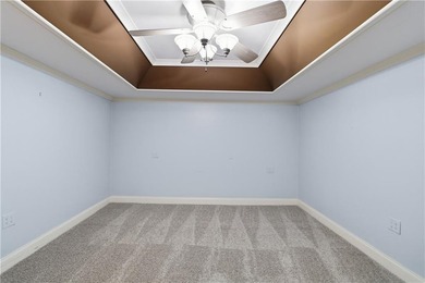 Welcome to this well-maintained residence at 399 N Victoria Rd - photo 22