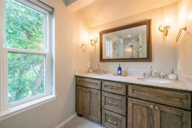 A Rare Lakefront Retreat on Lake Worth, 20 MIN. NW of Down Town - photo 24