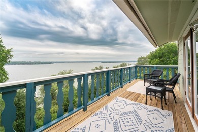 A Rare Lakefront Retreat on Lake Worth, 20 MIN. NW of Down Town - photo 25