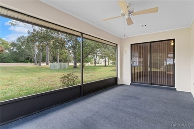 Welcoming 3 bedroom, 2 bath home in the Oakleaf Villas Community - photo 31