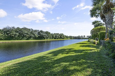 Updated modern with sweeping water views, 4 bdrm, study and 2nd - photo 32