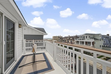 JUST FOUR HOMES FROM THE BEACH! Welcome to one of the most - photo 44