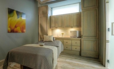 Updated modern with sweeping water views, 4 bdrm, study and 2nd - photo 49