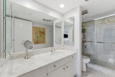 Rarely Available! DIRECT OCEAN VIEWS! Corner Unit 2 Bedroom/2 - photo 11