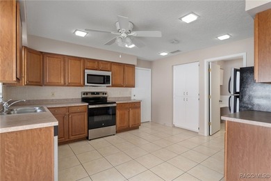 Beautifully maintained 2 bedroom, 2 bath home in Sugarmill Woods - photo 13