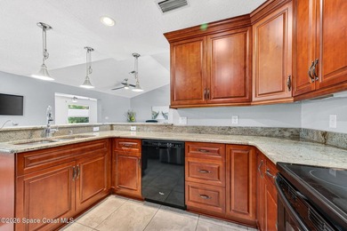 Well cared for updated 3 bedroom/2 bath block home! City water - photo 17