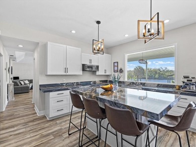Waterfront Luxury with Panoramic Views! Experience elevated - photo 22
