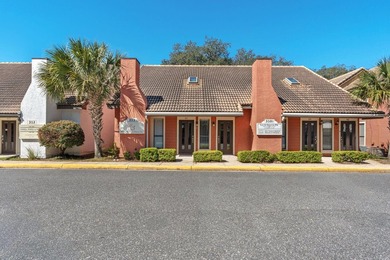 Now available for sale is a boutique office space in the heart - photo 1