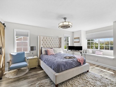 Waterfront Luxury with Panoramic Views! Experience elevated - photo 44