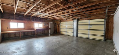 Rare Opportunity - 3 Bedroom, 2 Bath Home on 2.61 Acres. Looking - photo 31