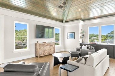 Nestled along the picturesque Coffee Pot Bayou, this luxurious - photo 46