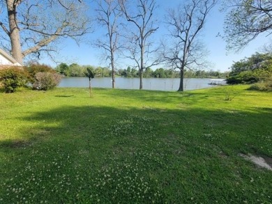 Lake Lot For Sale in Jonesville, Louisiana