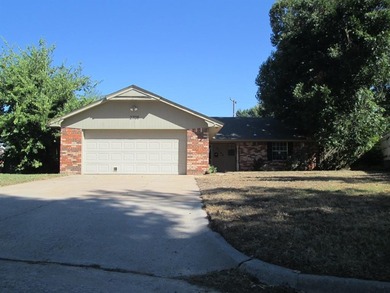 Lake Overholser Home Sale Pending in Bethany Oklahoma