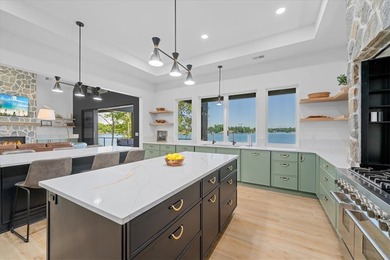 Lake Keowee living at its absolute finest. This New Construction - photo 7