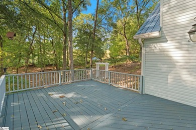 The home features 3 bedrooms, 2.5 bathrooms, and a spacious - photo 7