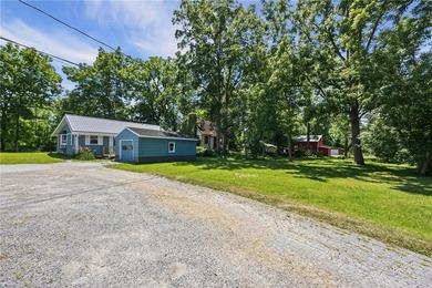 WATERFRONT OPPORTUNITIES LIKE THIS DON'T COME AROUND OFTEN! - photo 2