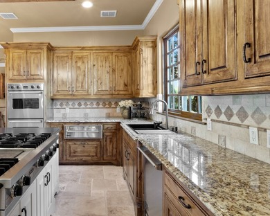 Unforgettable refinement meets timeless beauty in this custom - photo 11