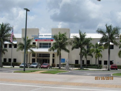 FRESHWATER CANAL WATERFRONT. Conveniently located building lot - photo 11