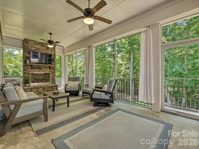 Elegant 4-bedroom home in Springfield on a private, wooded lot - photo 29