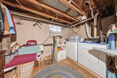 There's something special about a home that has stood the test - photo 29