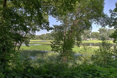Enjoy low-maintenance living and endless recreational - photo 29
