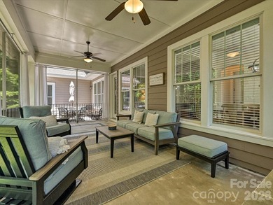 Elegant 4-bedroom home in Springfield on a private, wooded lot - photo 30