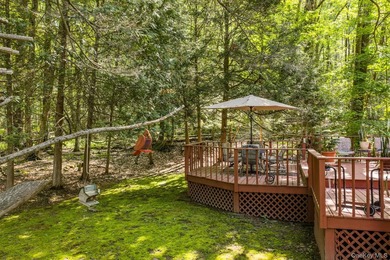 There's something special about a home that has stood the test - photo 34