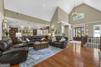 Experience luxury lakefront living on Lake Hartwell in Lavonia - photo 7