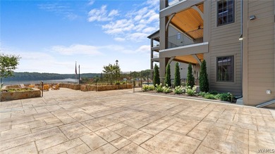 Experience the ultimate lakeside living in our breathtaking - photo 43