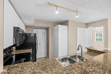 Welcome to Laguna of Vero Beach! Highly motivated seller - photo 8