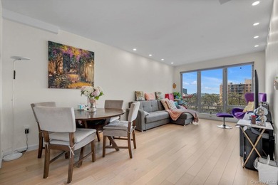 Unit 5L at Flushing Commons is a bright, north-facing 2-bedroom - photo 3