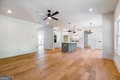 Up to $10,000 in Buyer Incentives Available! New Custom - photo 14