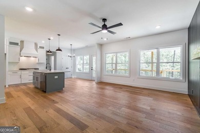 Up to $10,000 in Buyer Incentives Available! New Custom - photo 15
