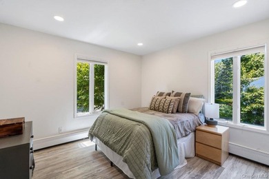Welcome to 27 Hennesey Drive, a beautifully maintaintained Ranch - photo 20