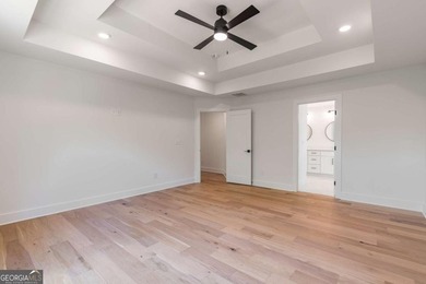 Up to $10,000 in Buyer Incentives Available! New Custom - photo 23