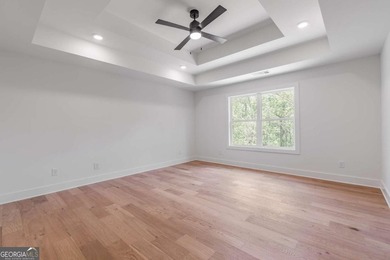 Up to $10,000 in Buyer Incentives Available! New Custom - photo 24