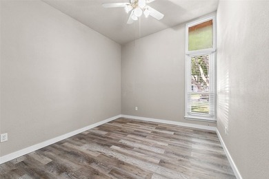 Located in the East Cliff area of Portland, Texas, this - photo 26