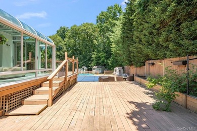 Welcome to 27 Hennesey Drive, a beautifully maintaintained Ranch - photo 29
