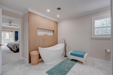Located on quiet cul-de-sac in Thurston. This 3 bedroom, 3.5 - photo 32