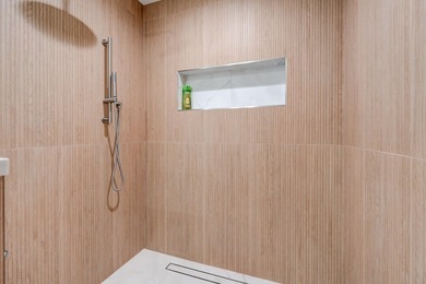 Located on quiet cul-de-sac in Thurston. This 3 bedroom, 3.5 - photo 38