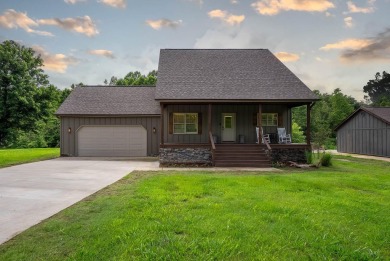 Lake Home For Sale in Mammoth Spring, Arkansas